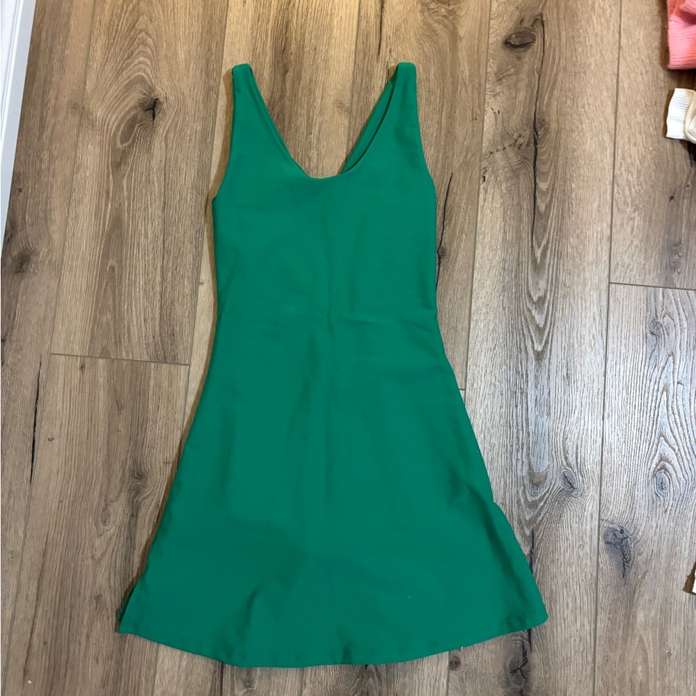 Green Sleeveless Tennis Dress